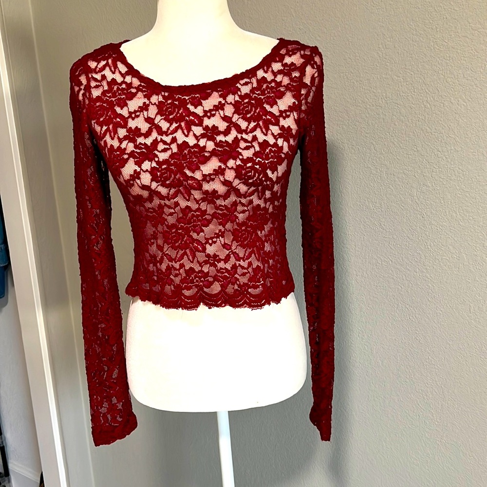 LACE Crop Top 🔥